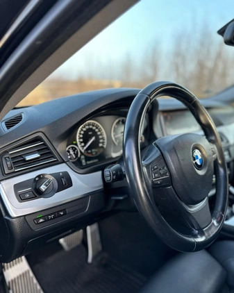 BMW Seria 5 cena 79000 przebieg: 277739, rok produkcji 2015 z Kępice małe 121